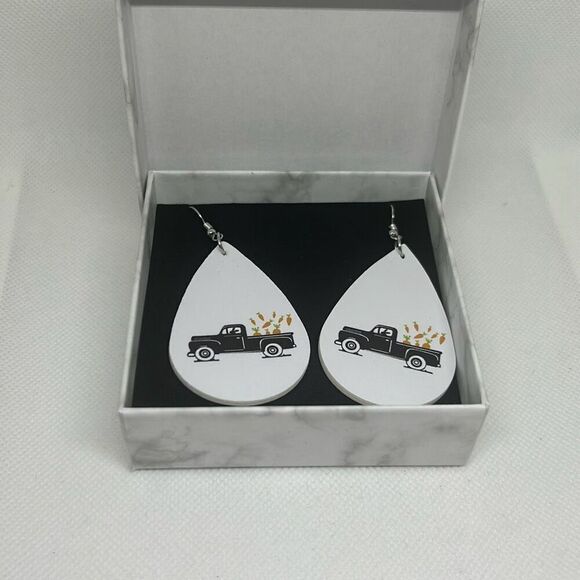 Easter Truck Carrots Teardrop Earrings - Picture 1 of 1